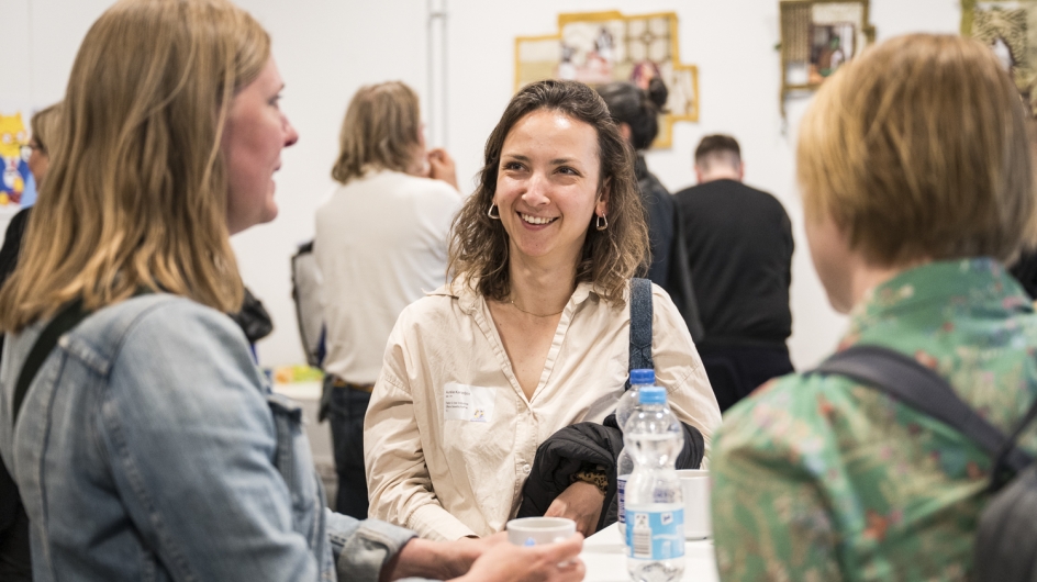 Bild: Community Event gegen Hass im Netz zum Thema „Come together, right now – Zusammenhalt in schwierigen Zeiten“ am 11. Juni 2026 im Berlin Global Village 