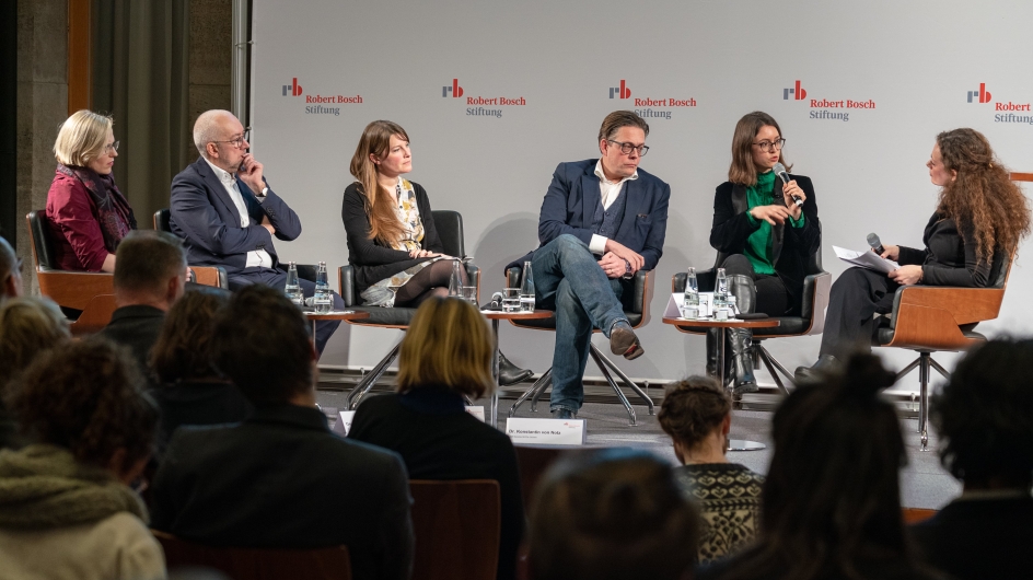 Podiumsdiskussion zum Launch der Studie "Das Online-Ökosystem rechtsextremer Akteure"