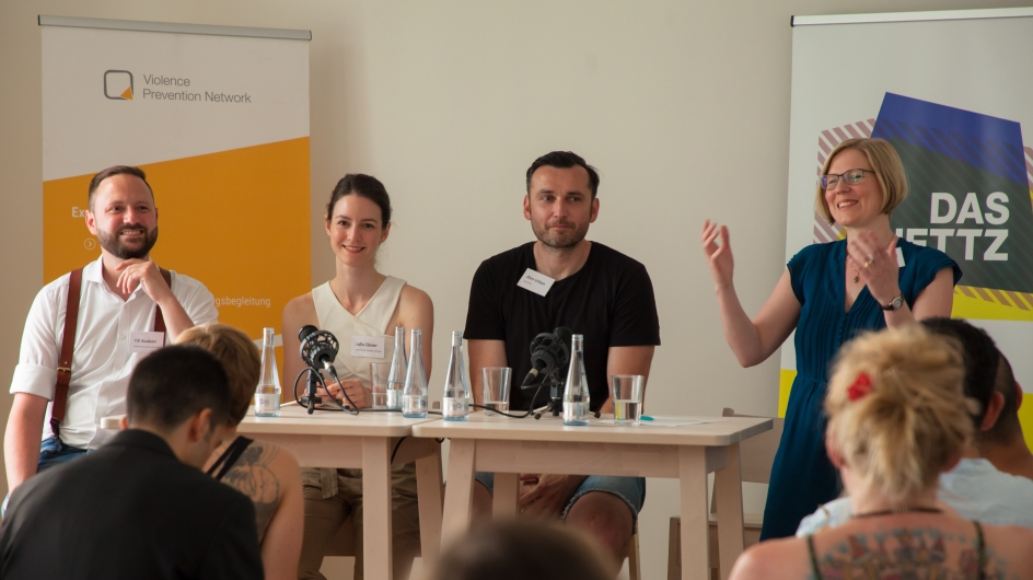 Das NETTZ: Veranstaltung "Umgang mit Radikalisierung und Hass im Netz" Das NETTZ: Veranstaltung "Umgang mit Radikalisierung und Hass im Netz"